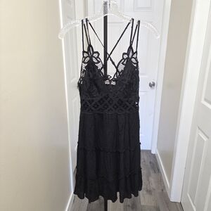 New In Rayon Blend Black Lace Strappy Dress